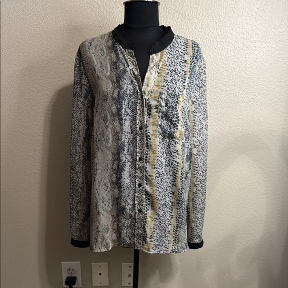 Sparkle & Fade Black and Cream Blouse